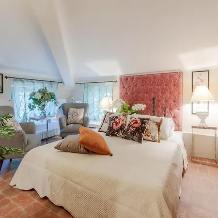 10 Bedrooms In Lucca With Pool Montecarlo