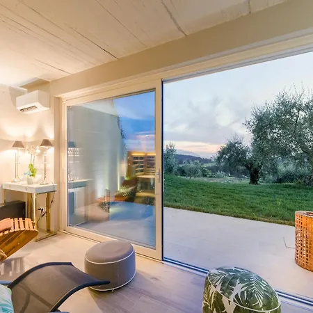 10 Bedrooms In Lucca With Pool Montecarlo