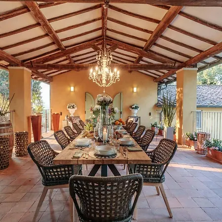 10 Bedrooms In Lucca With Pool Villa *