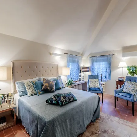 10 Bedrooms In Lucca With Pool Montecarlo