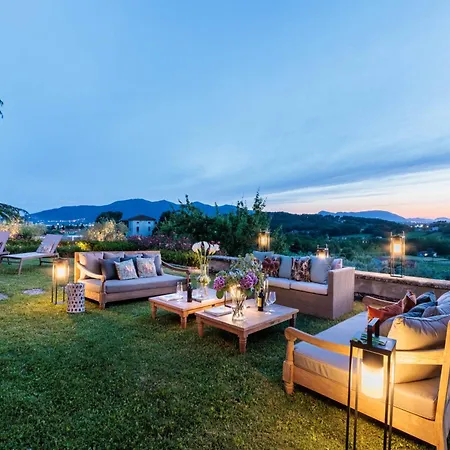 10 Bedrooms In Lucca With Pool * Montecarlo