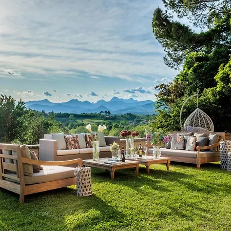 10 Bedrooms In Lucca With Pool Villa Montecarlo
